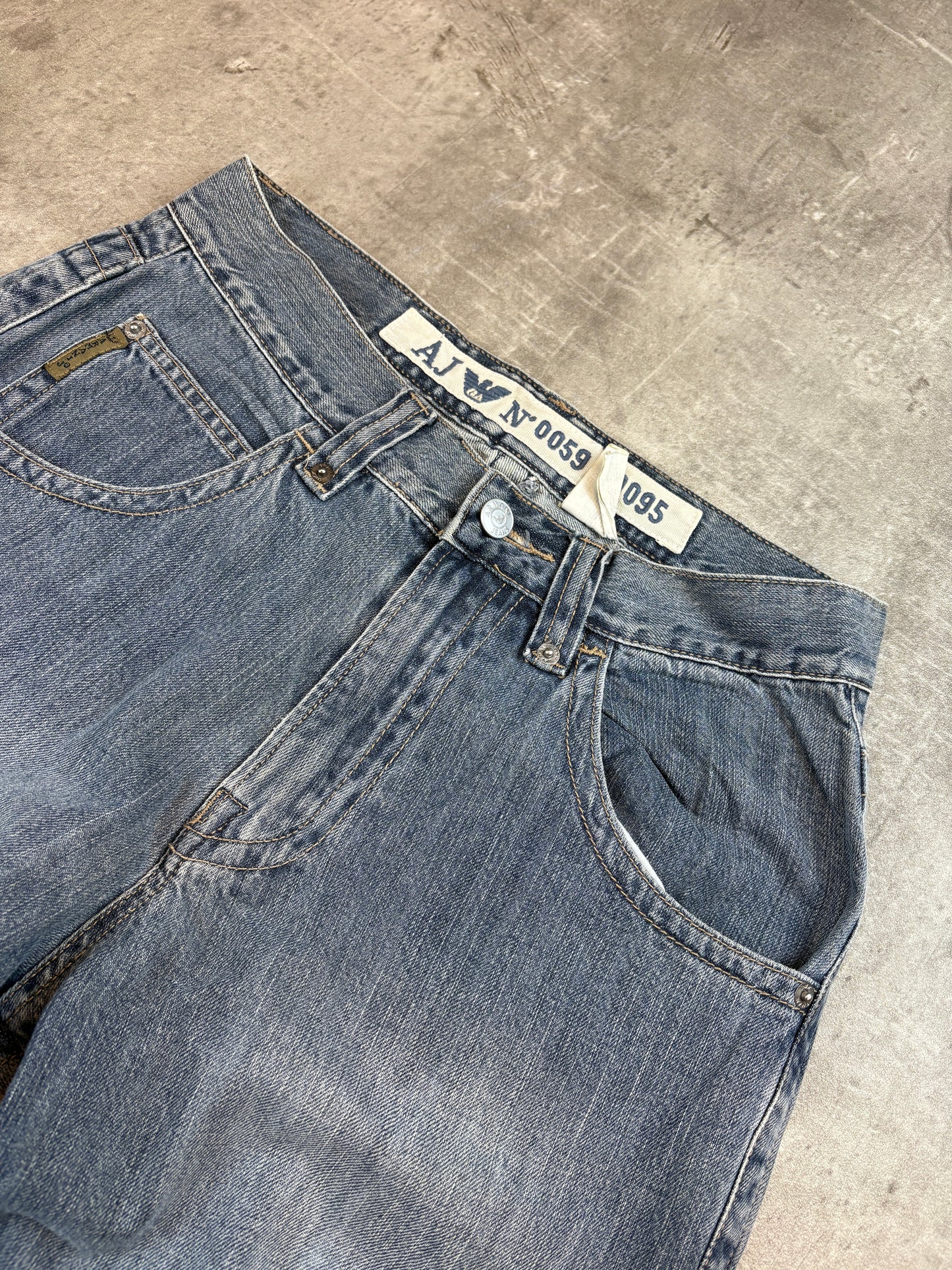 Armani Straight Jeans S