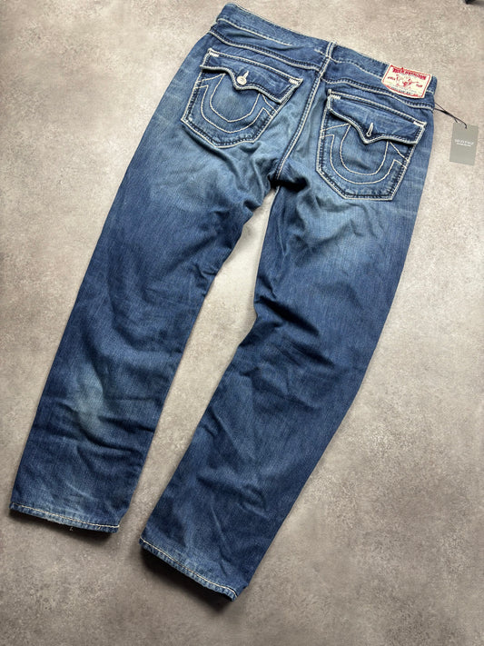 True Religion Straight Fit L