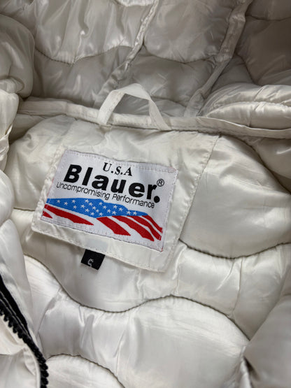 Blauer Puffer S