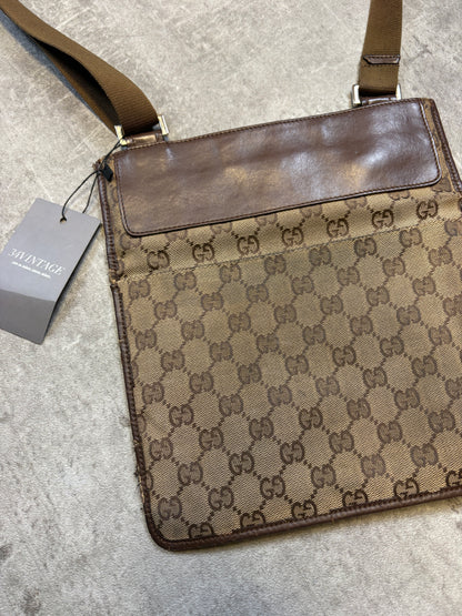 Gucci Monogramm Sling Bag