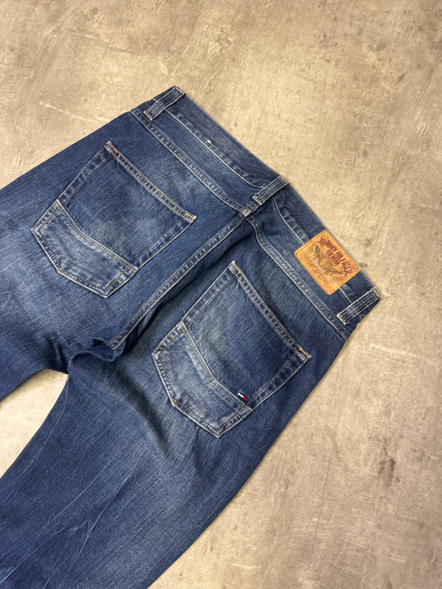 Tommy Hilfiger washed Straight Jeans S