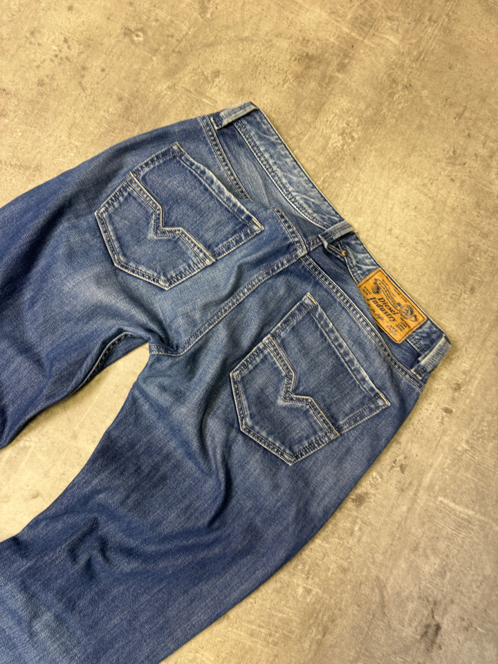 Diesel Straight Jeans S
