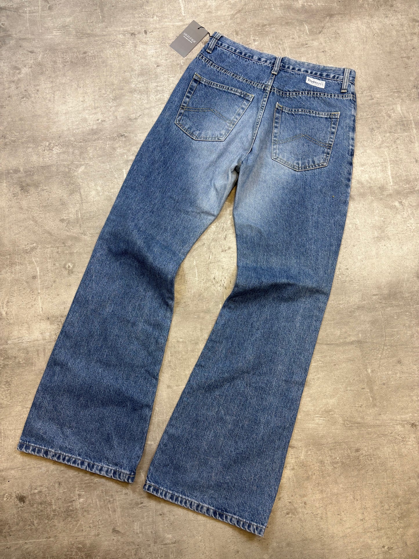 Burrbery mid waist Jeans S