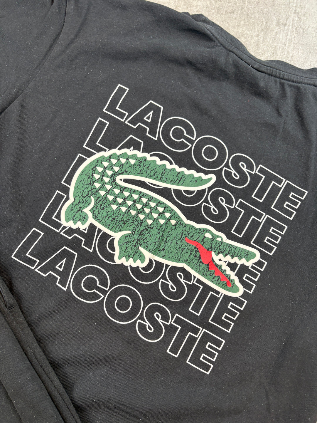 Lacoste T-Shirt + Shorts M