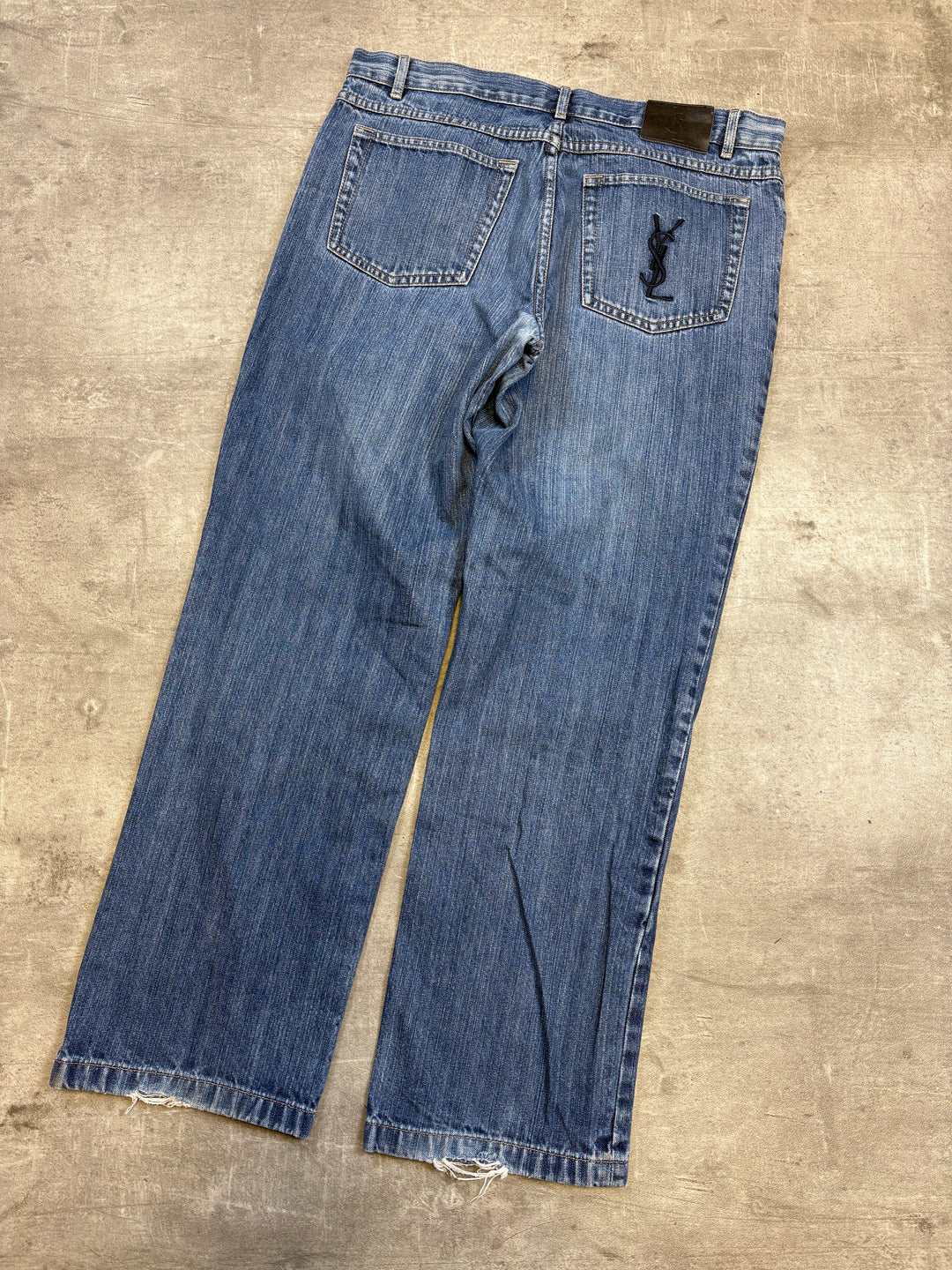 Yves Saint Laurent Straight Jeans M