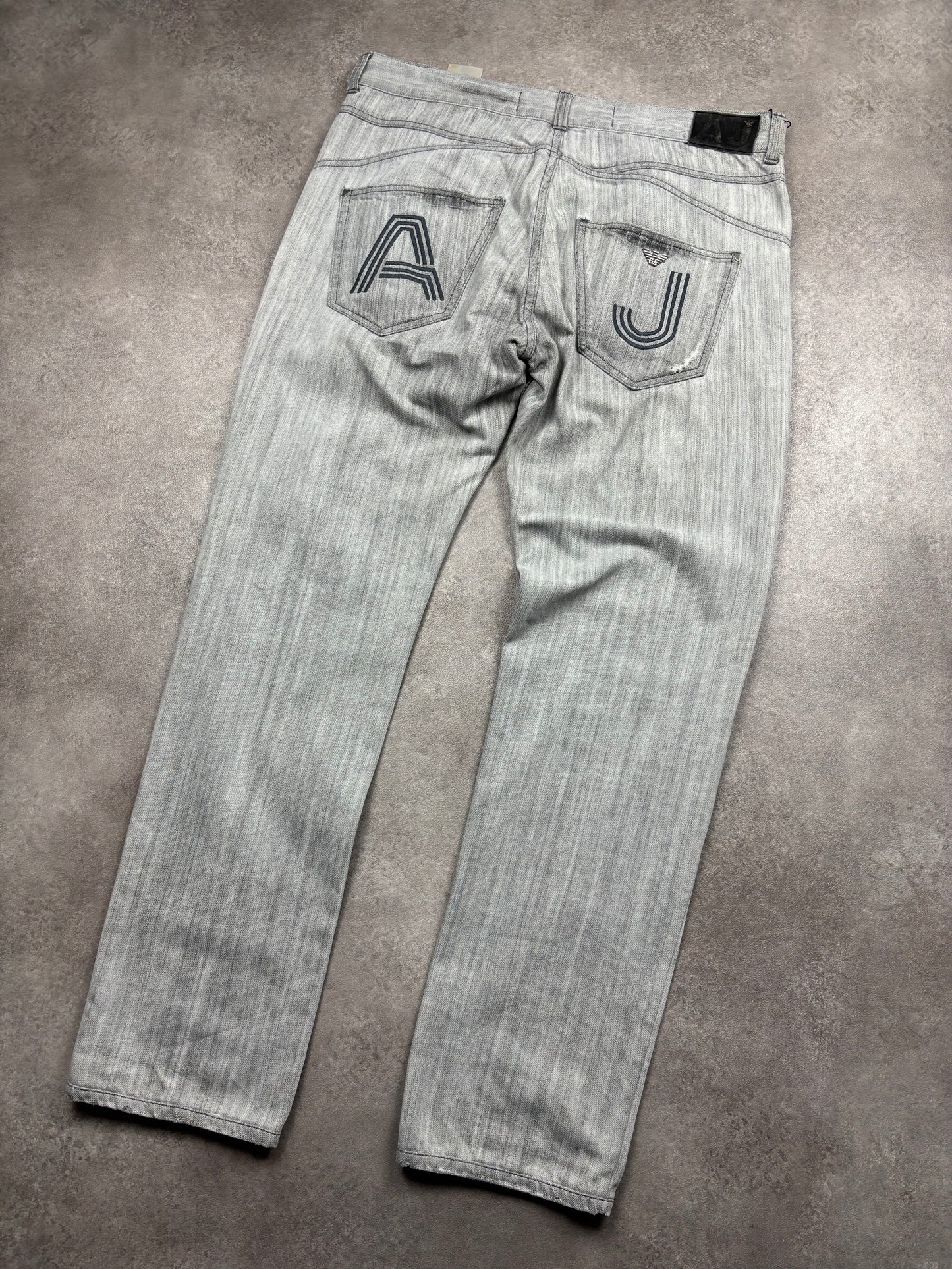 Armani Flared Jeans M