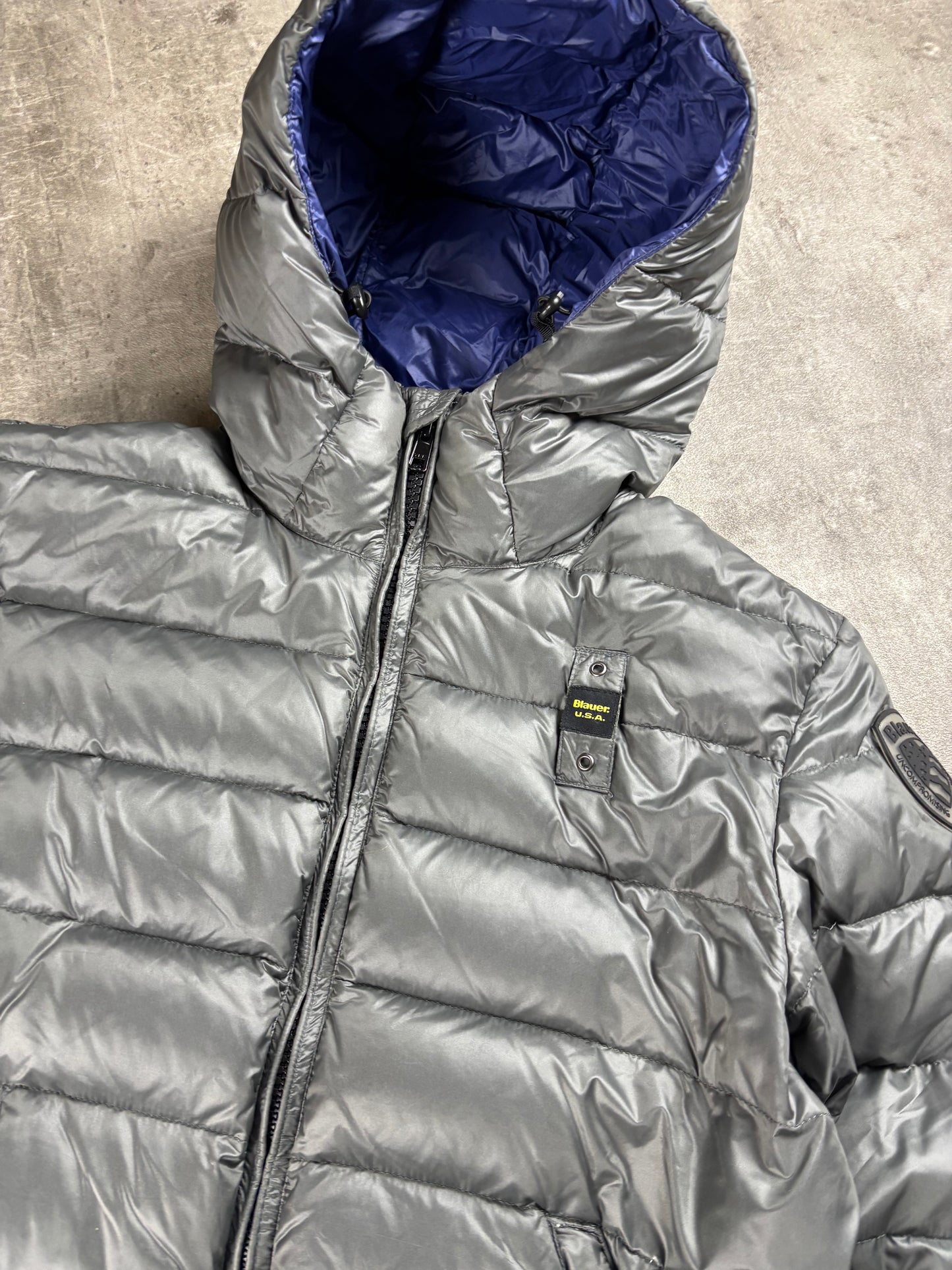 Blauer Puffer M