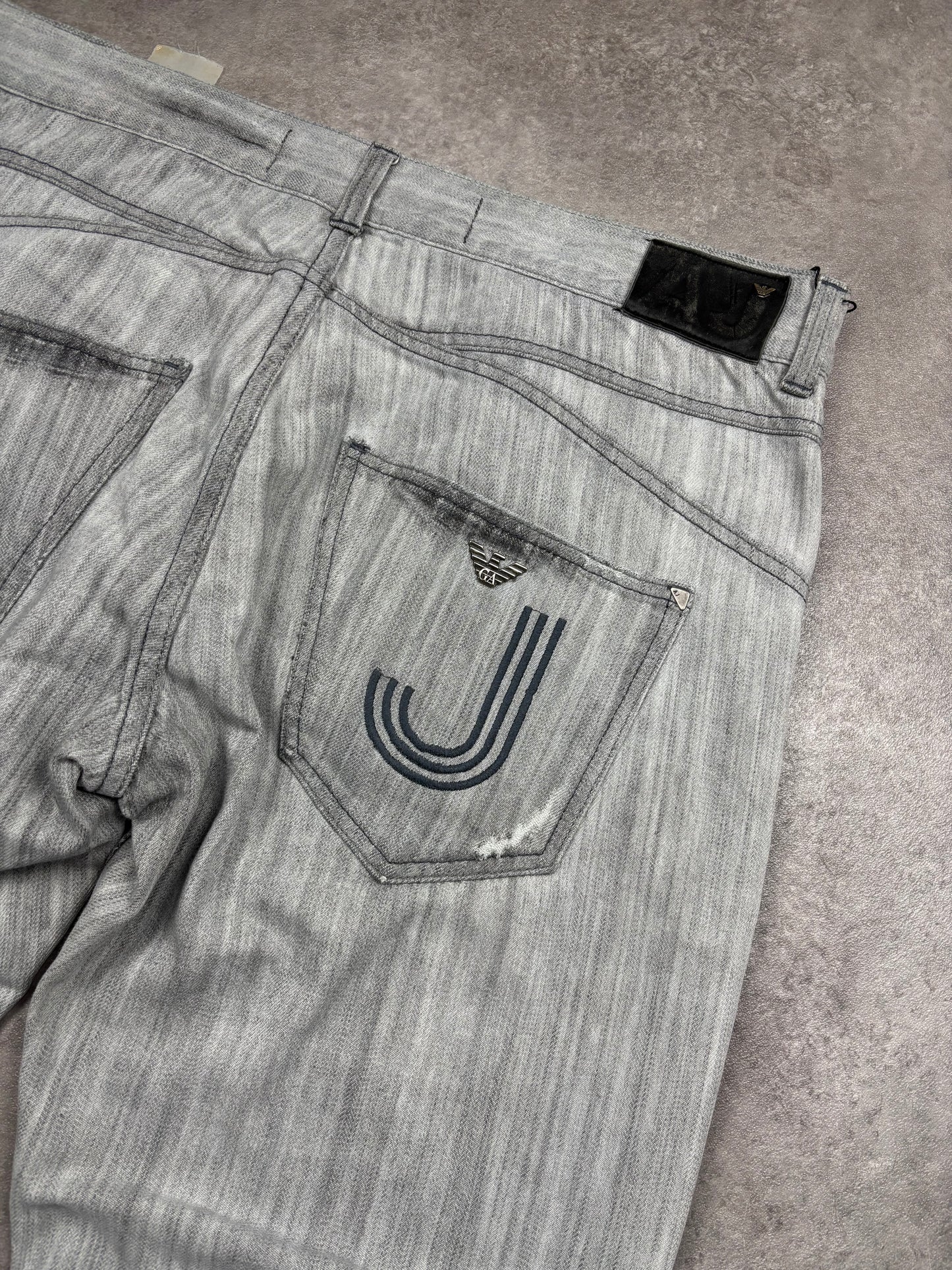 Armani Flared Jeans M