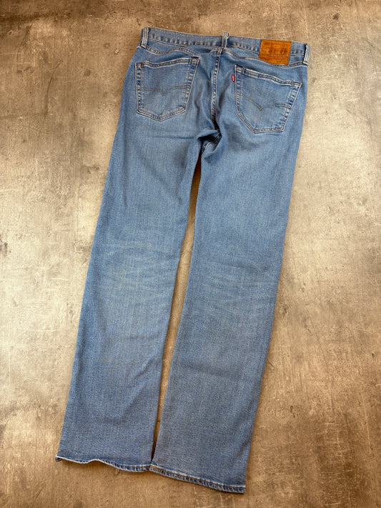 Levi’s Straight Jeans M