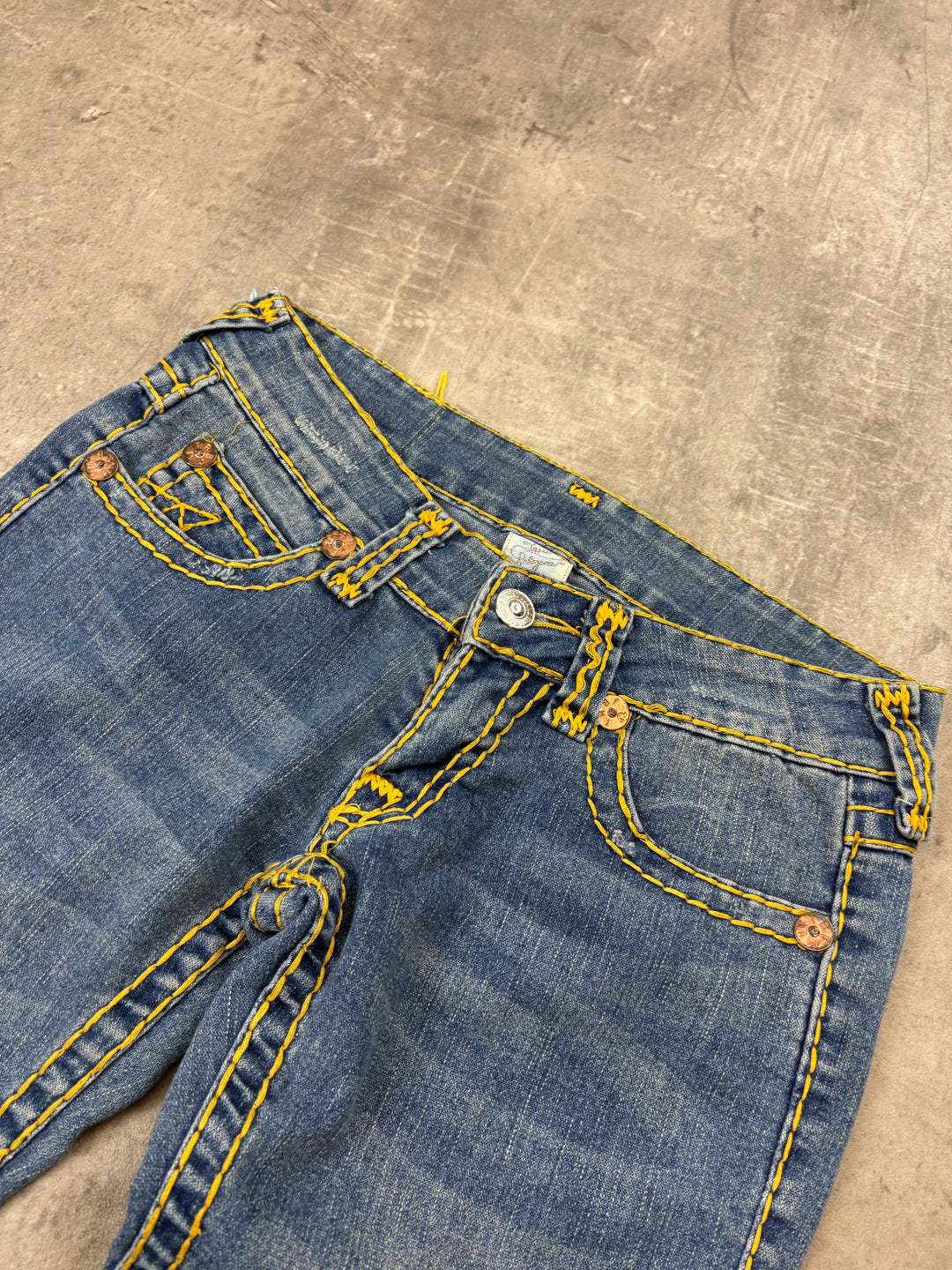  True Religion Low Waist Jeans S