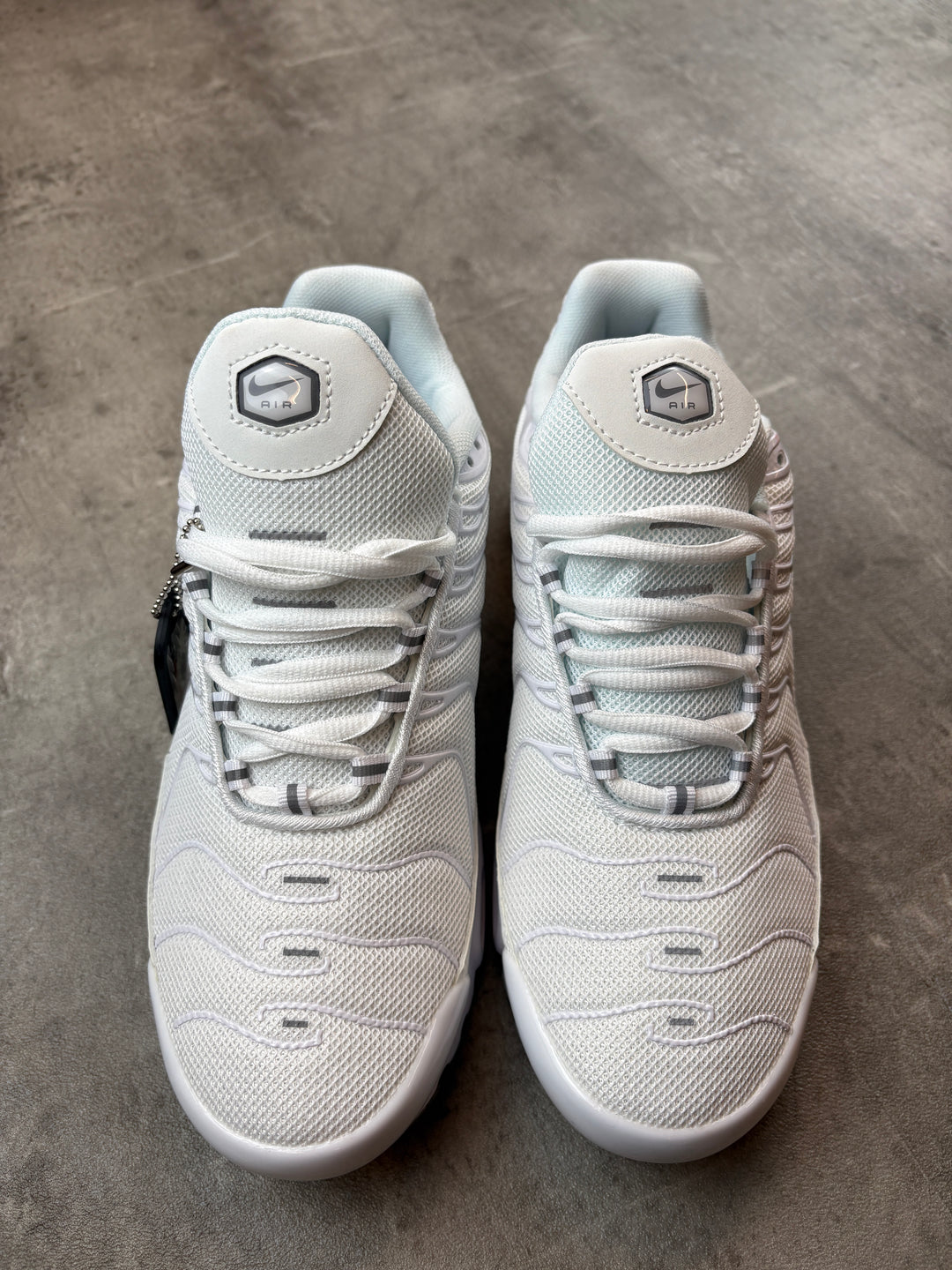 Nike TN‘s white 43
