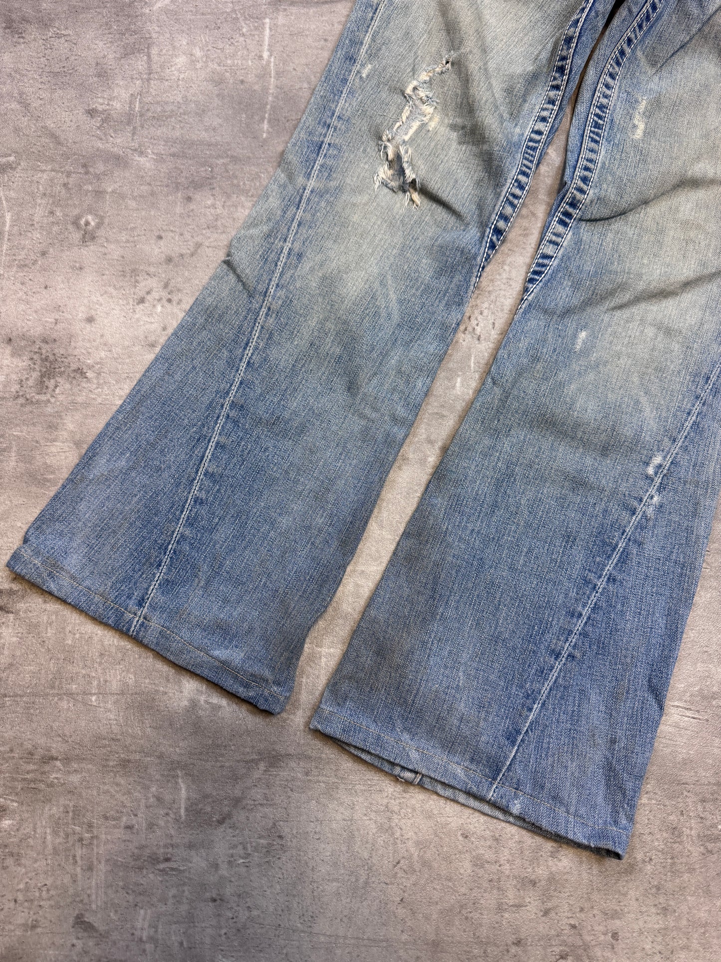 True Religion Flared Jeans S