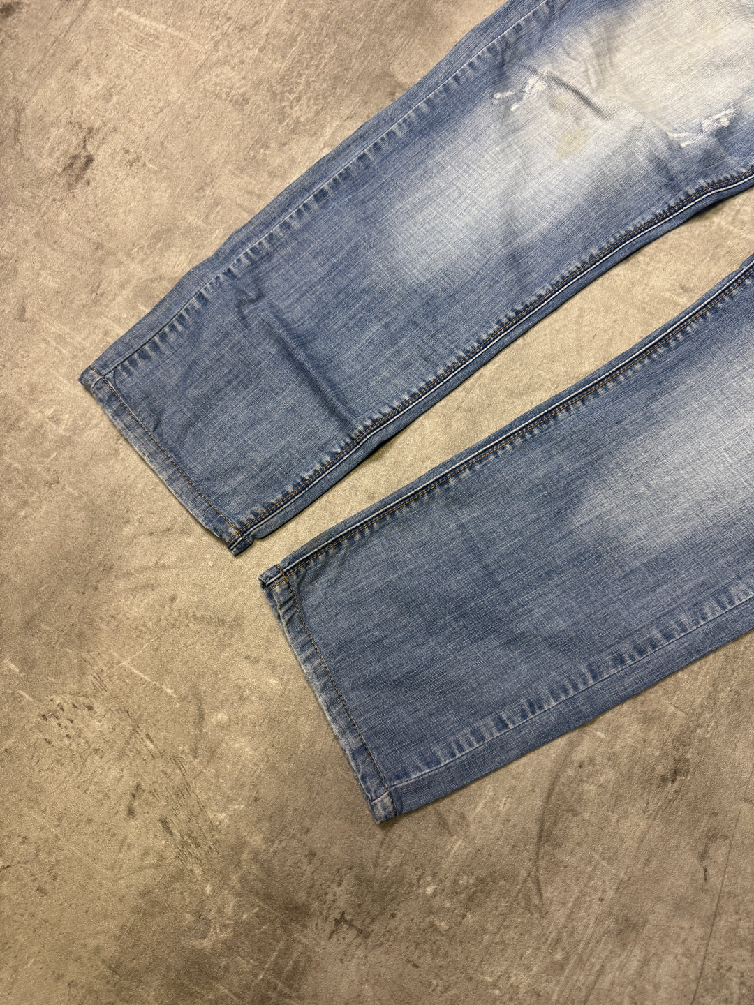 Dolce &amp; Gabbana Straight Jeans M