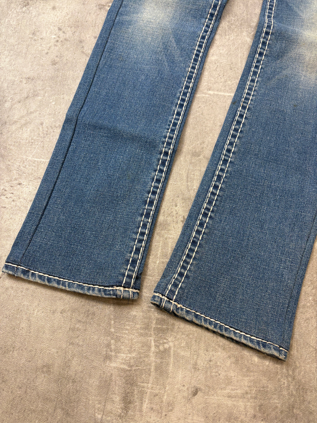  True Religion Low Waist Jeans S