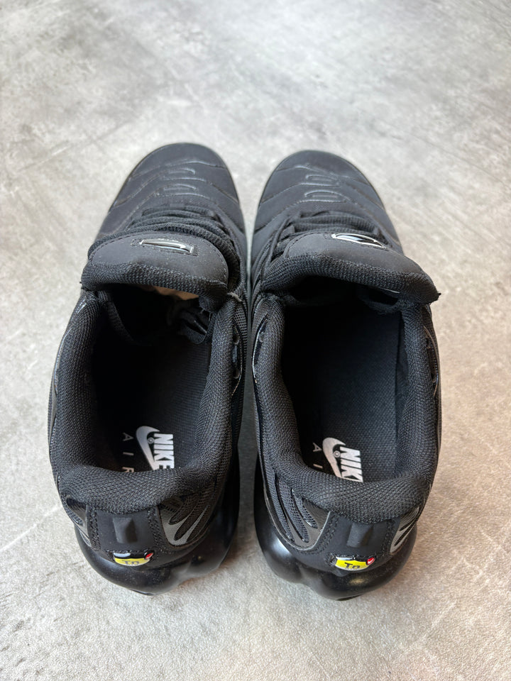 Nike TN‘s black 42