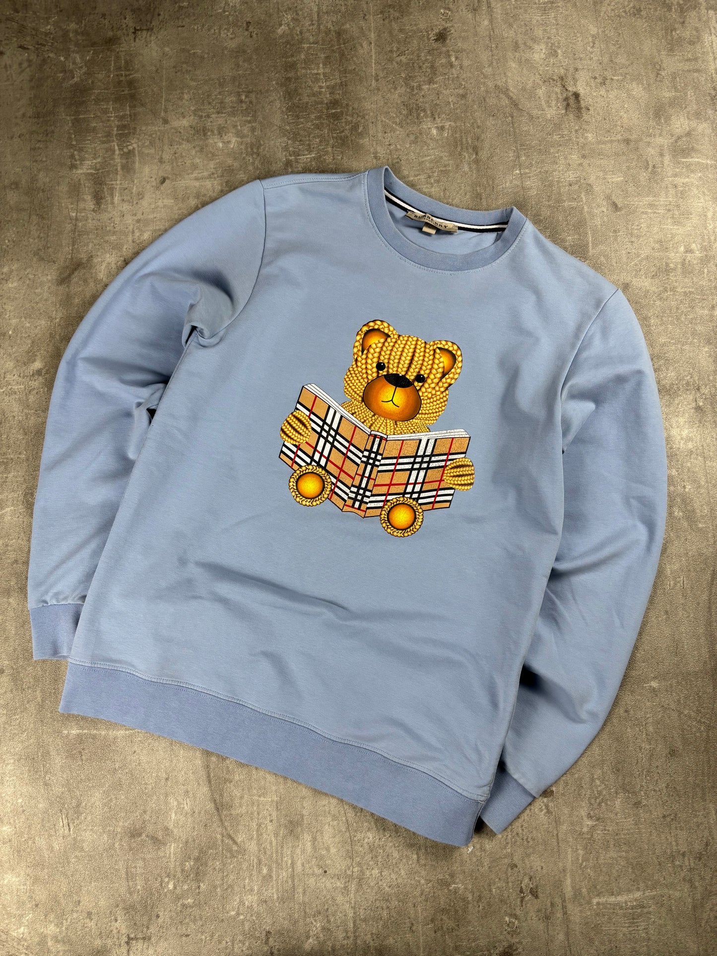 Burrbery Sweater L