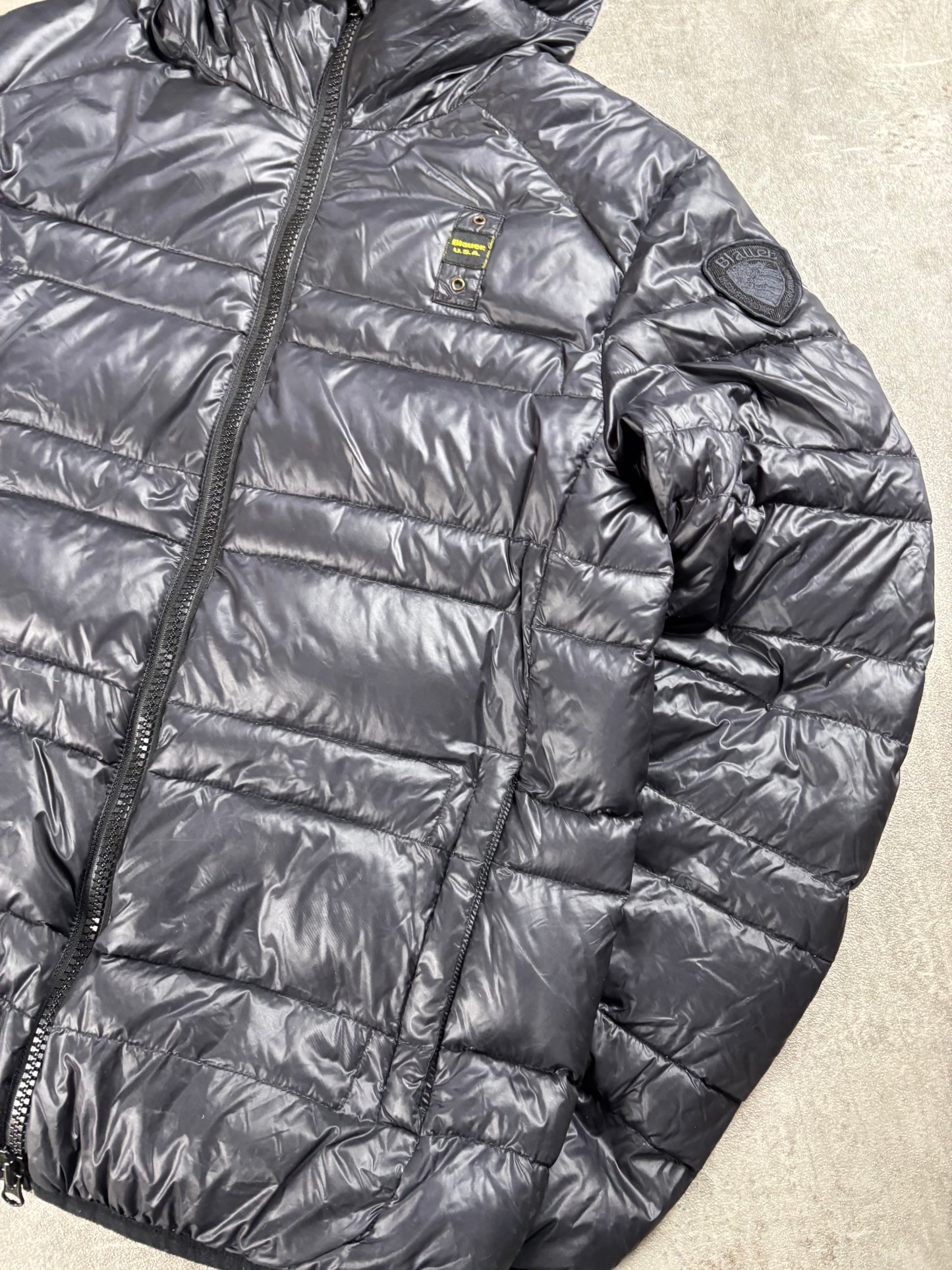 Blauer Puffer M