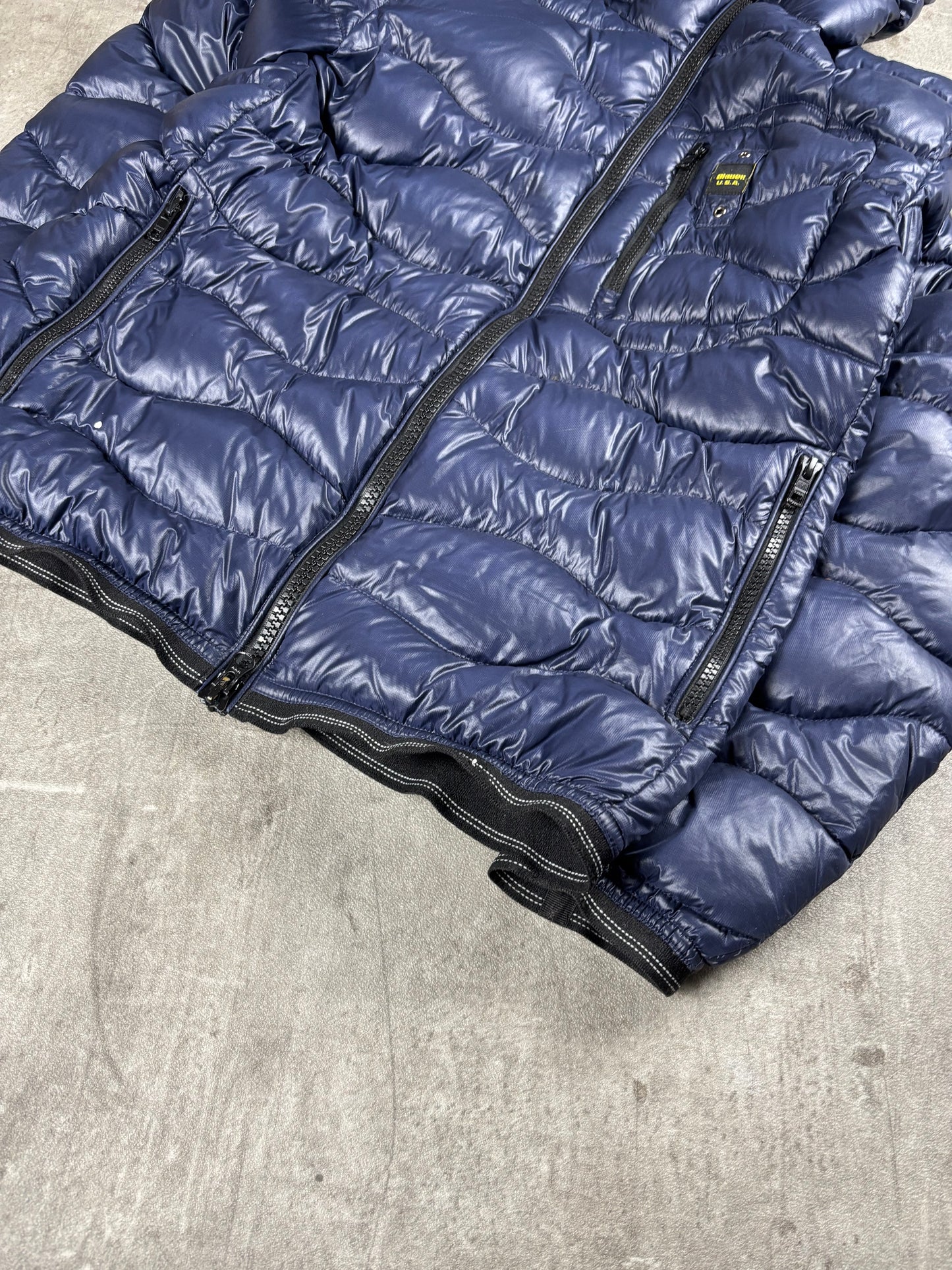 Blauer Puffer S