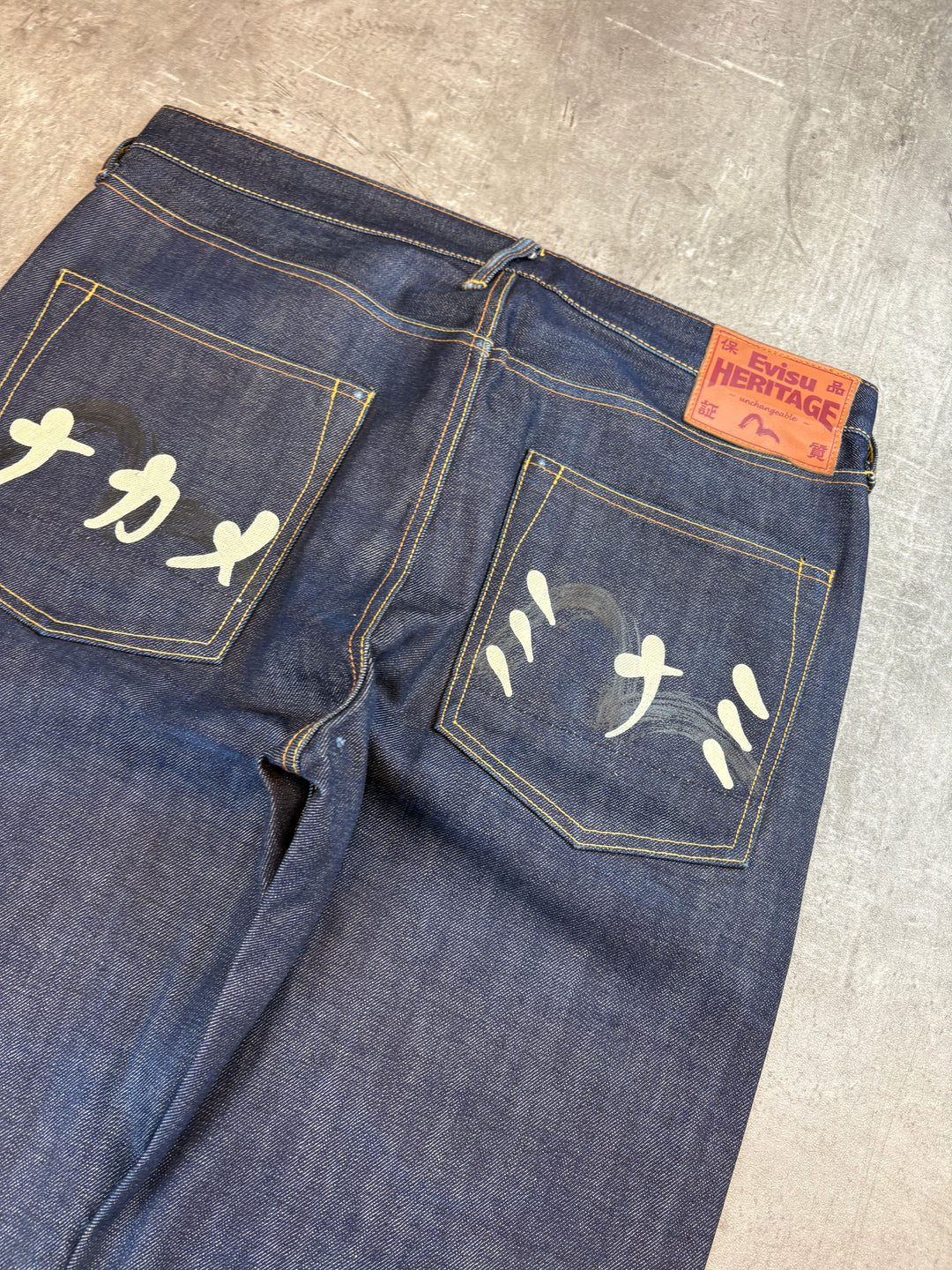Evisu Straight Jeans L