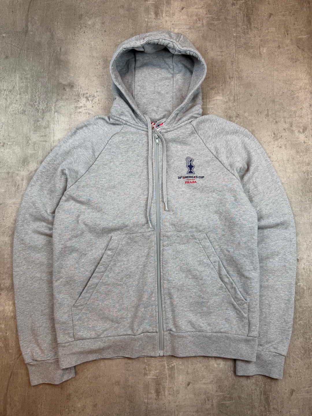 Prada Zipper American Cup M
