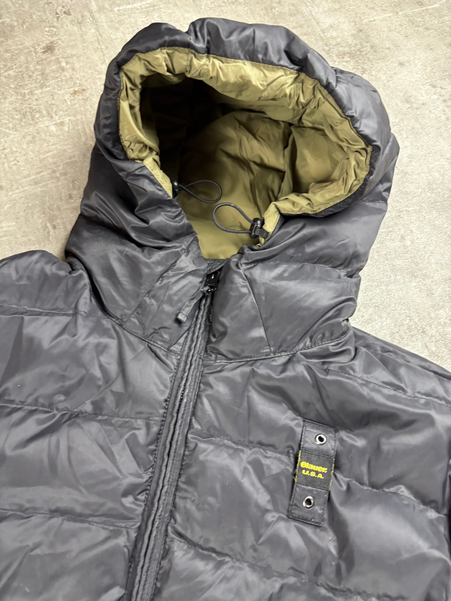 Blauer Puffer M