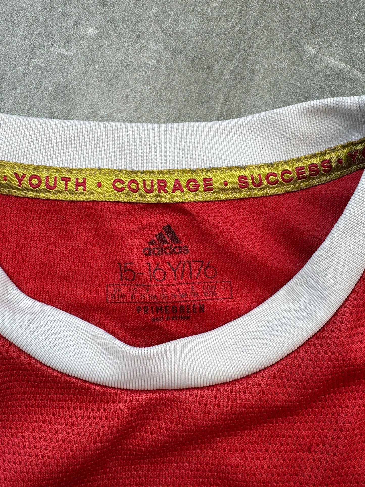 Adidas Manchester United Trikot M