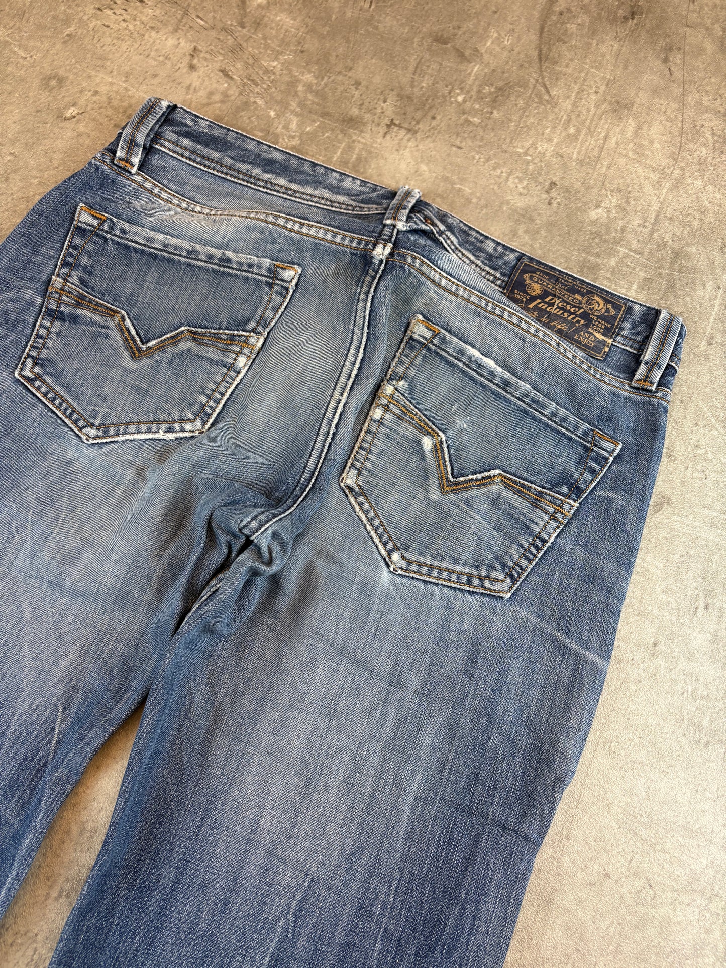 Diesel Straight Jeans M