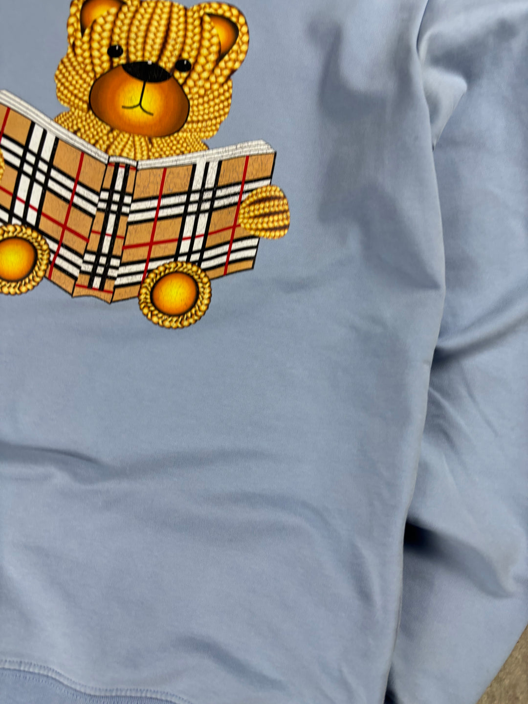 Burrbery Sweater L