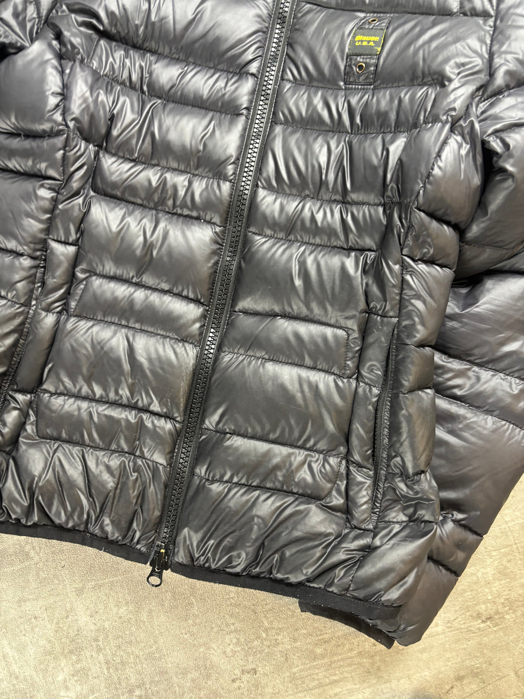 Blauer Puffer S