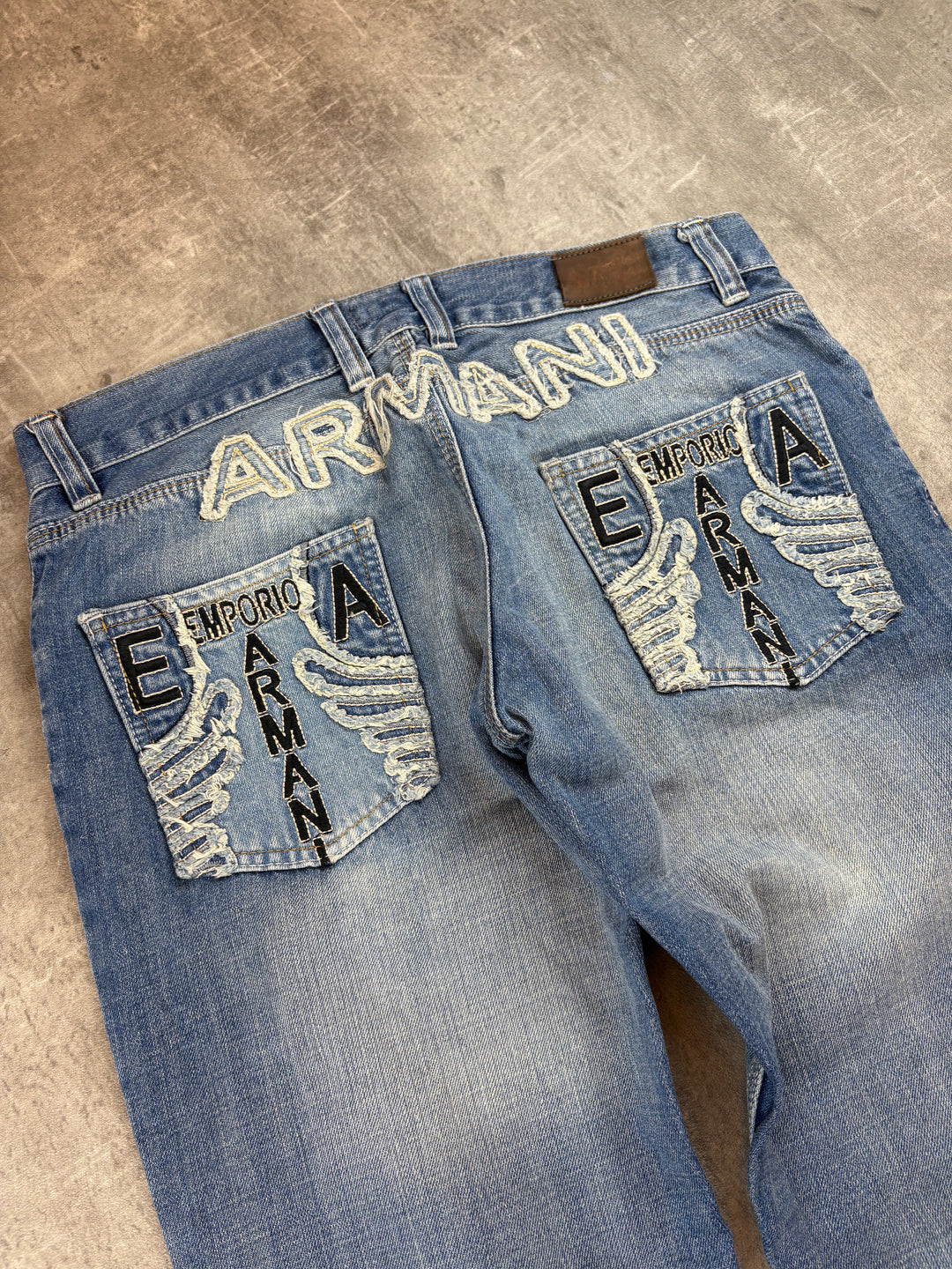 Armani Straight Jeans M