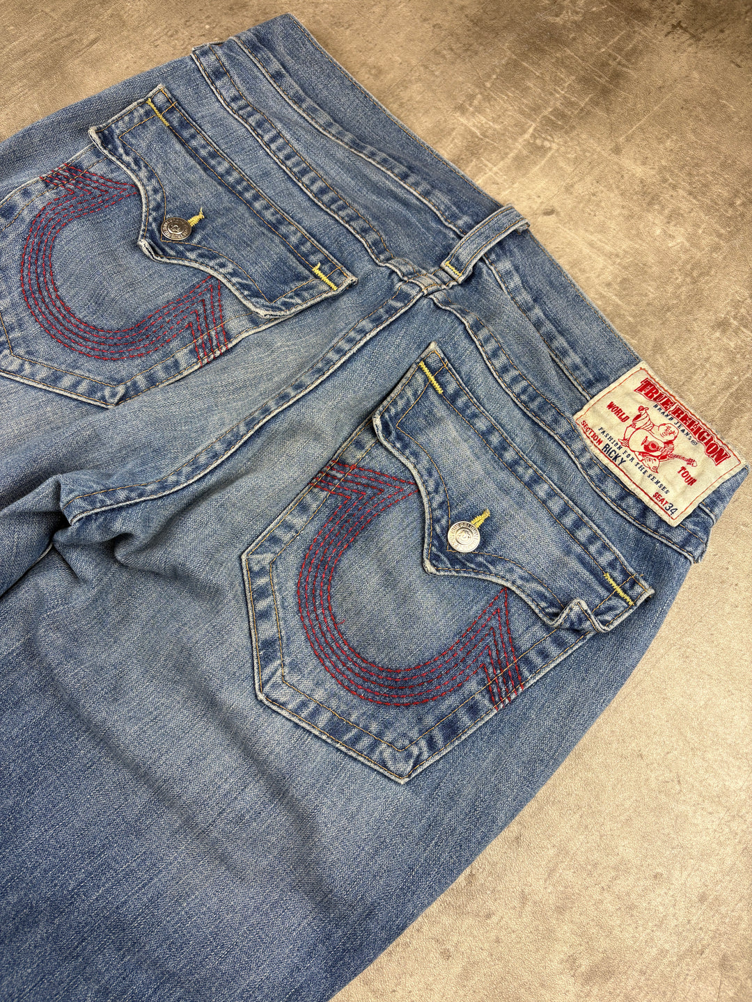 True Religion Bootcut Jeans XL