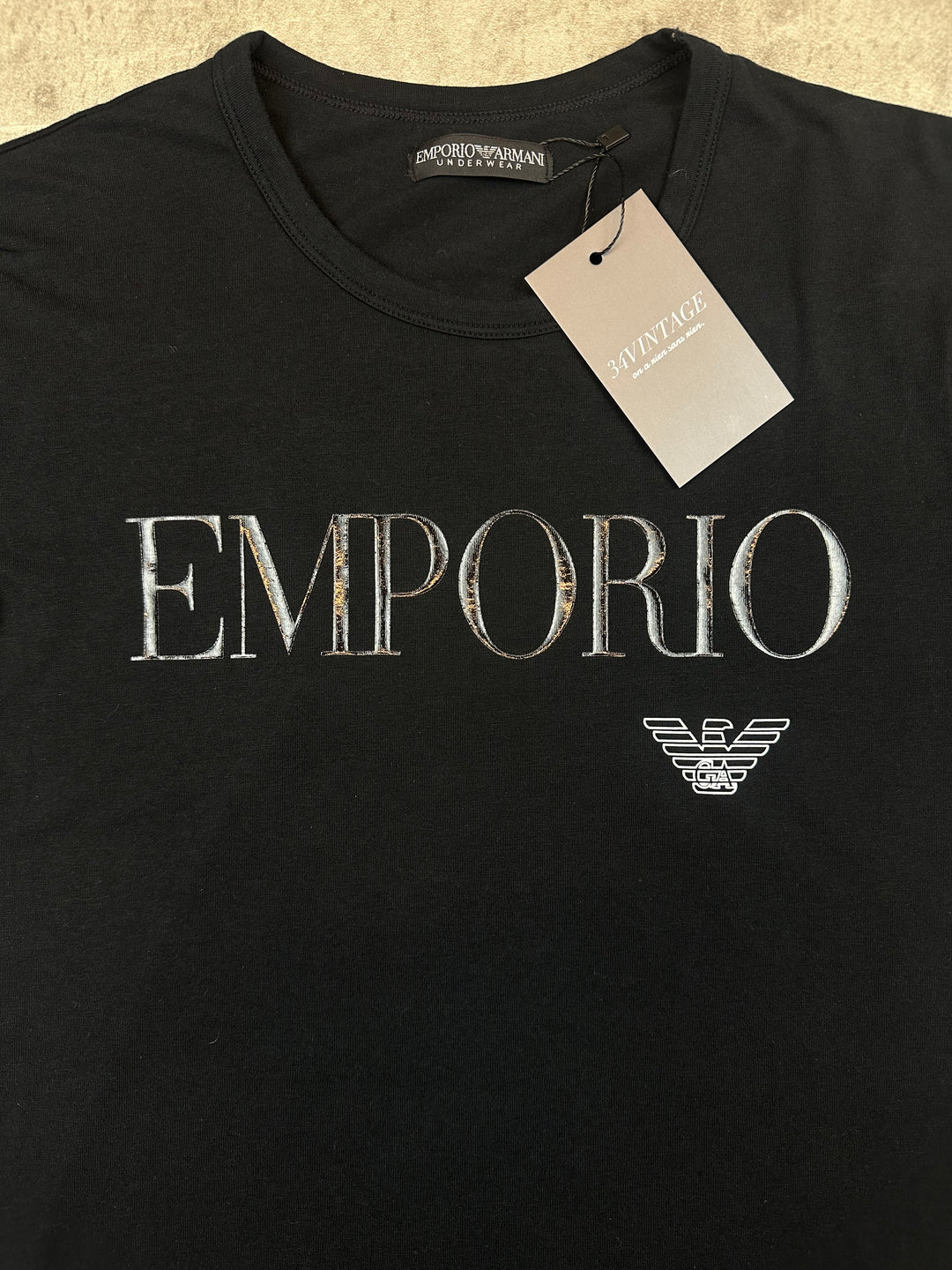 Armani Girls T-Shirt M