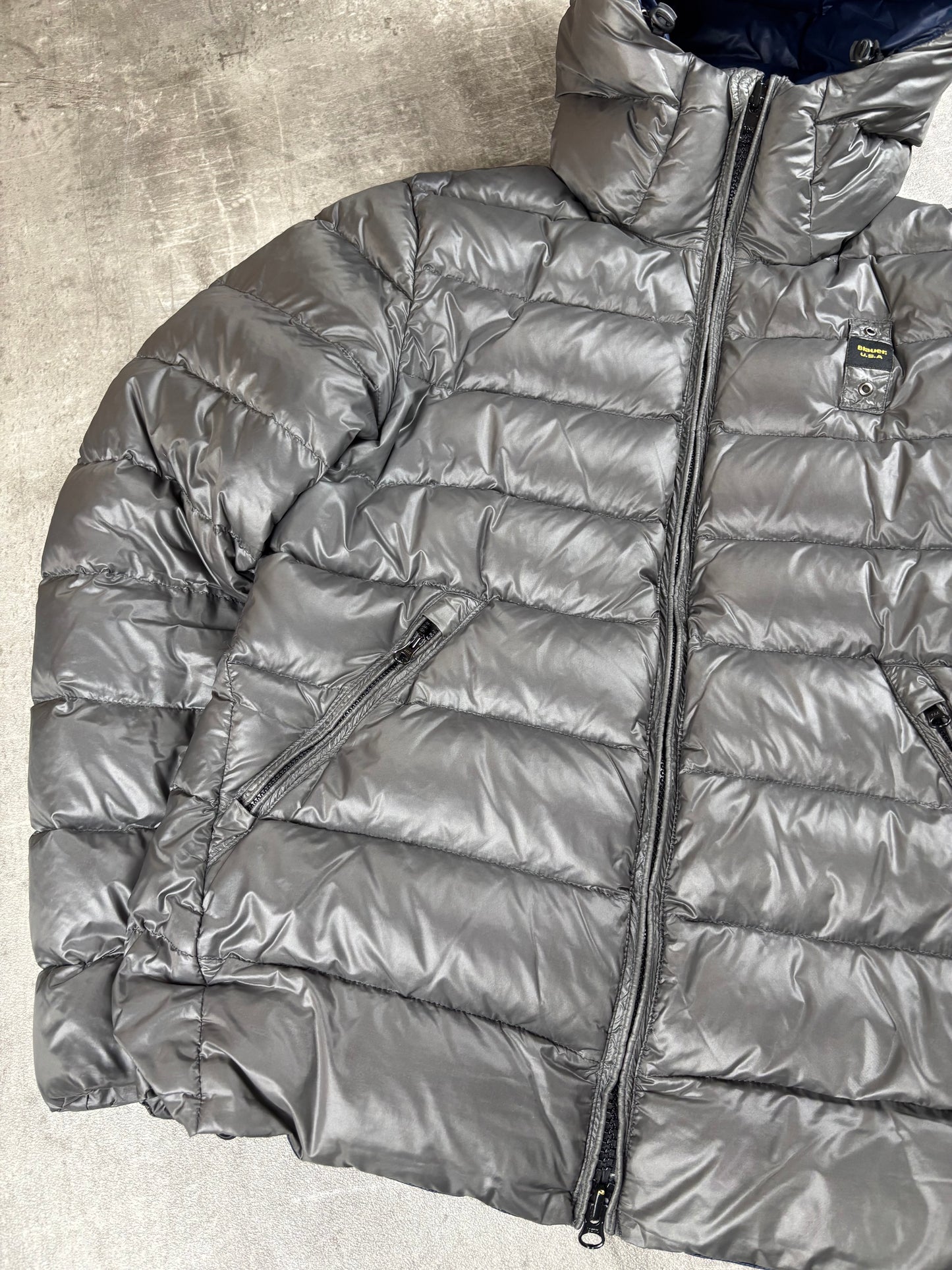 Blauer Puffer M