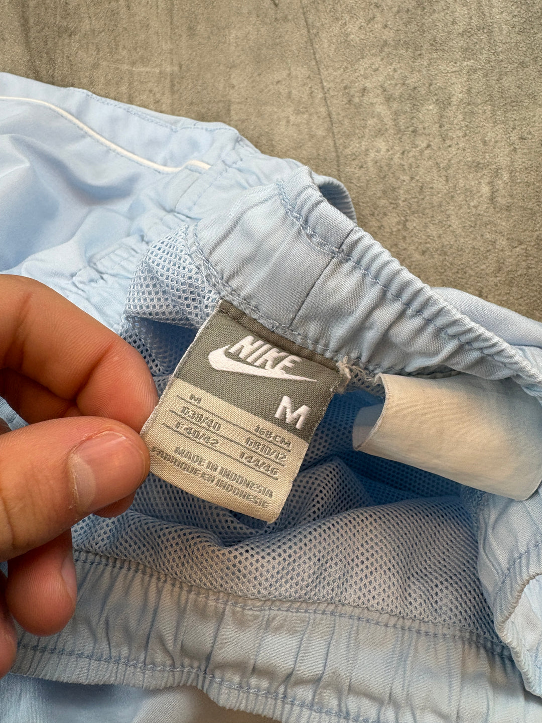 "RARE“ Nike Trackpants M babyblau