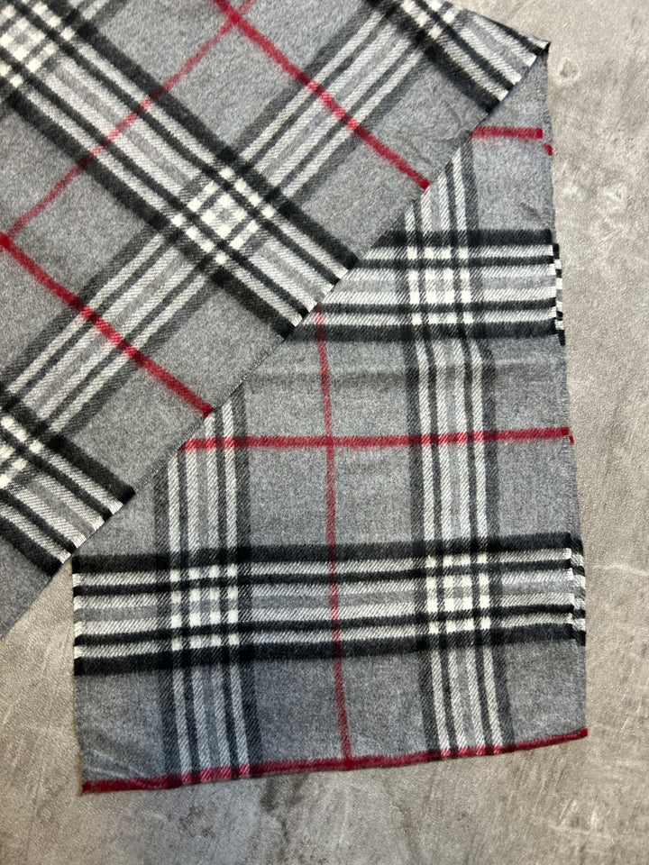 Burberry Schal grau
