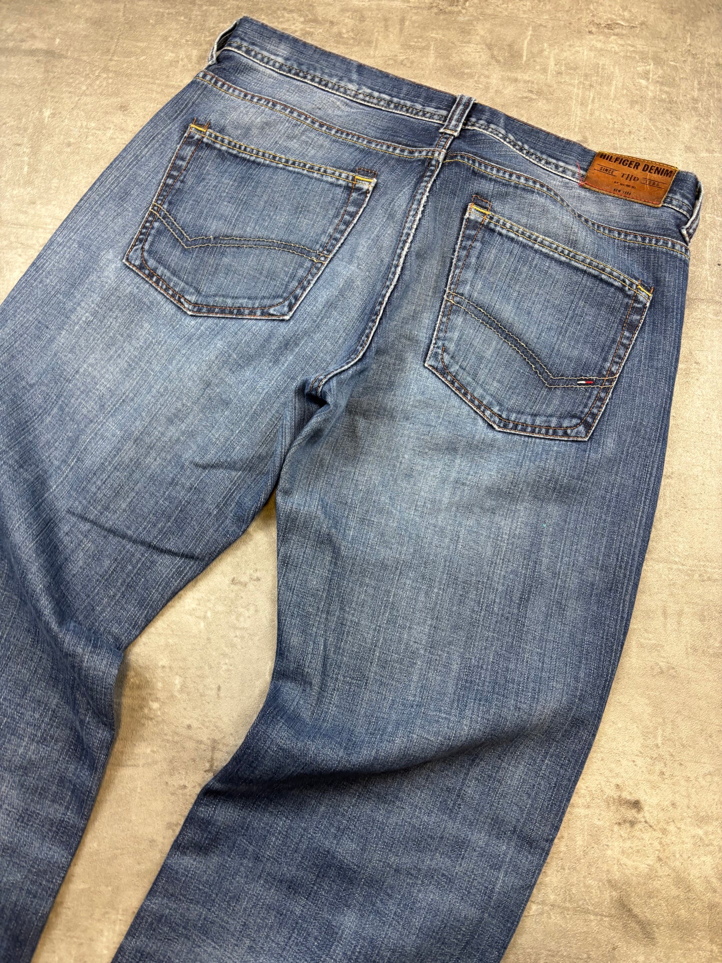 Tommy Hilfiger Washed Jeans M