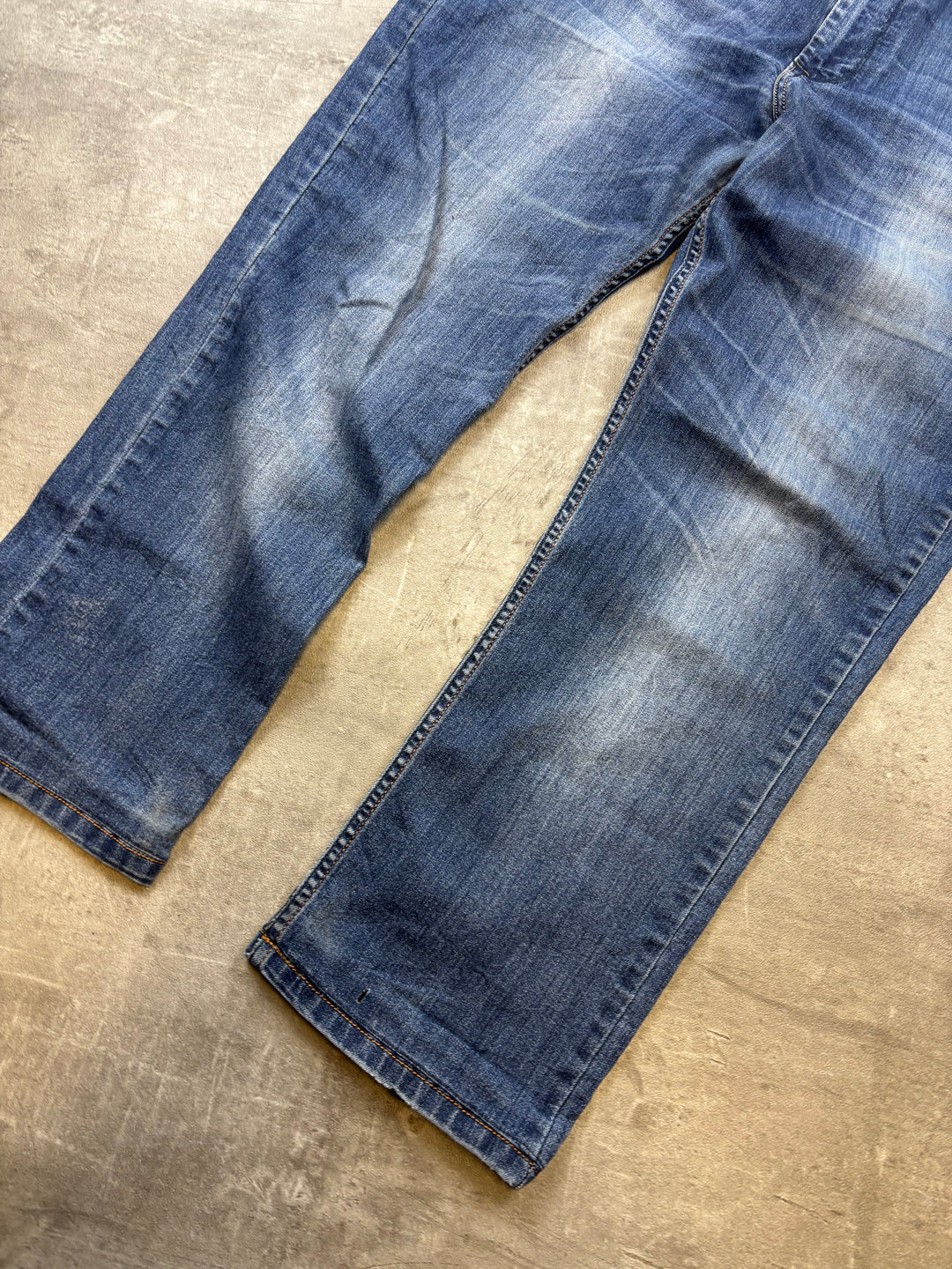Armani Jeans M