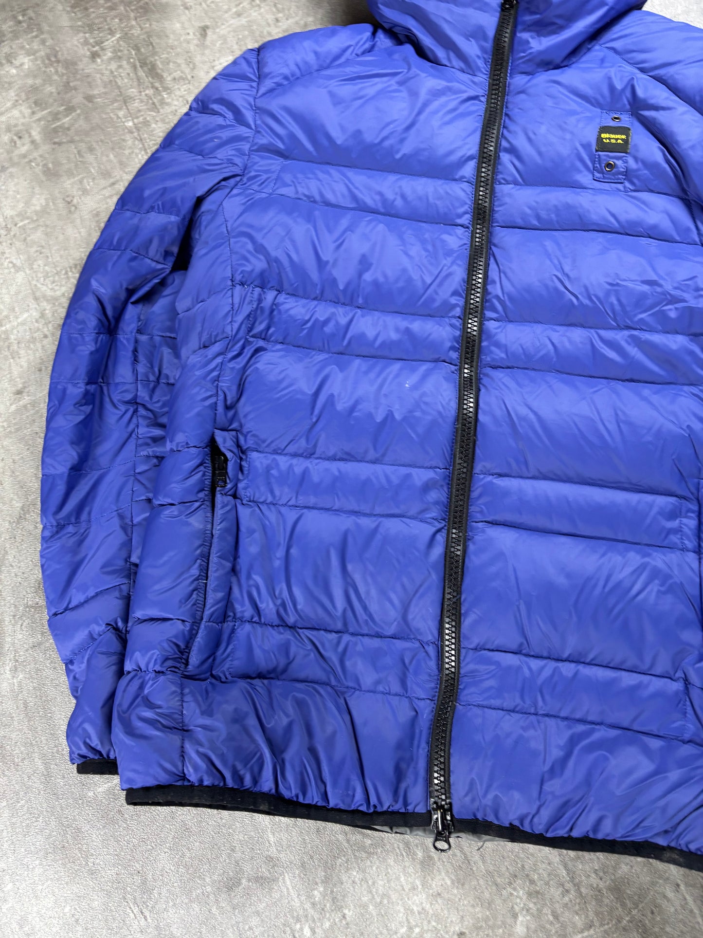 Blauer Puffer L