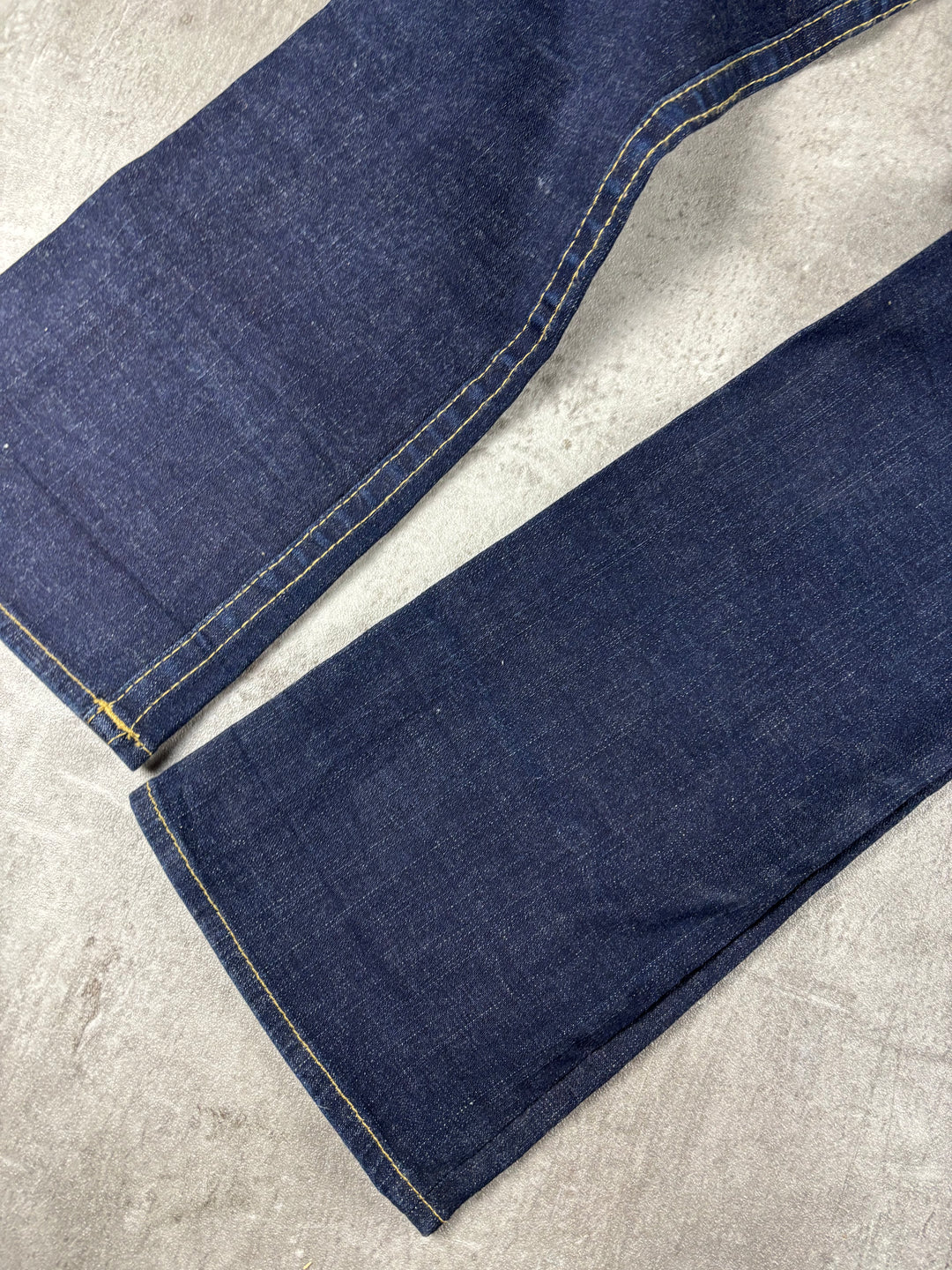 True Religion mid waist Jeans M