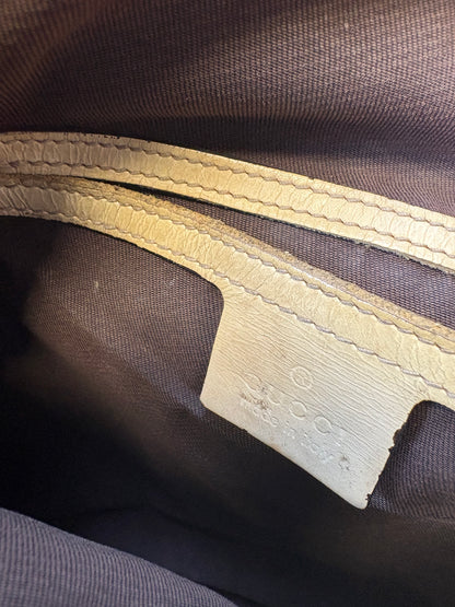Gucci Monogramm Sling Bag