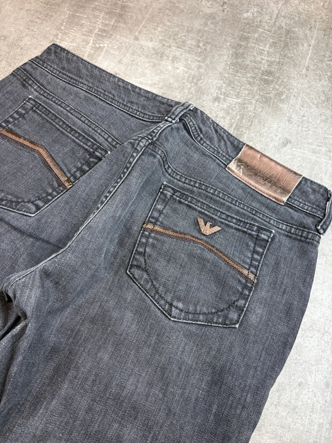 Armani Mid Waist Jeans M