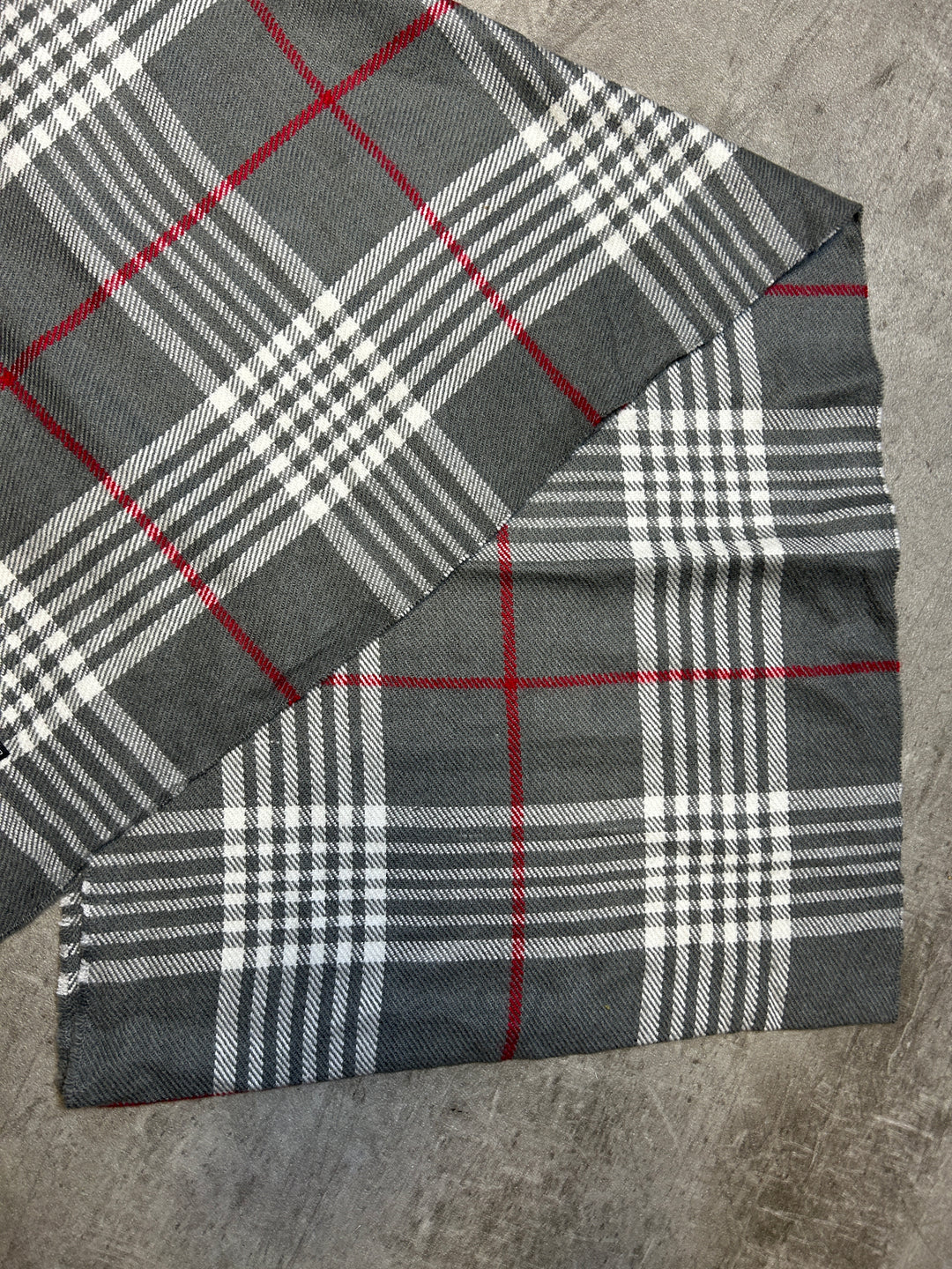 Burberry Schal grau