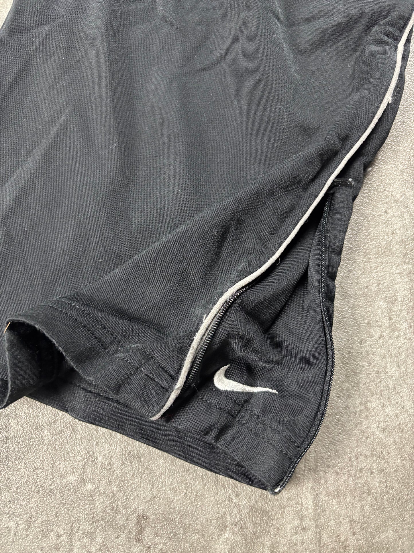 Nike Trackpants L