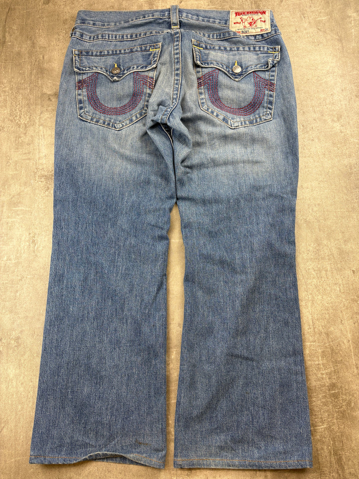 True Religion Bootcut Jeans XL