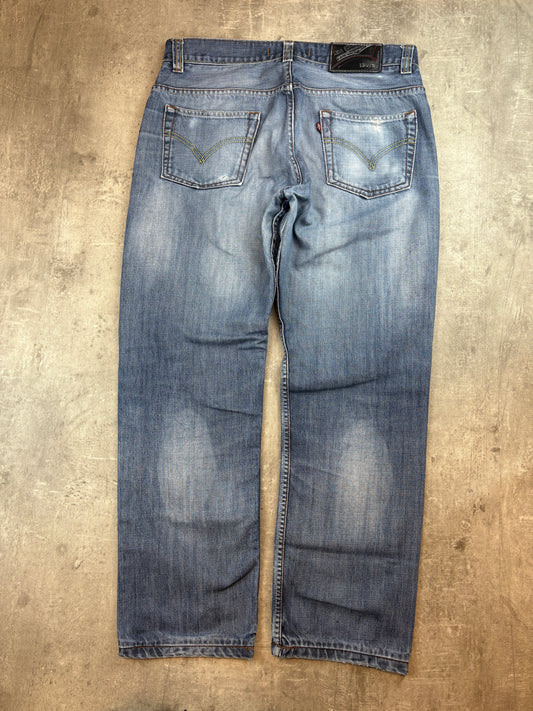 Levi’s Straight Jeans M