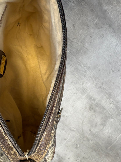 Gucci Monogramm Sling Bag