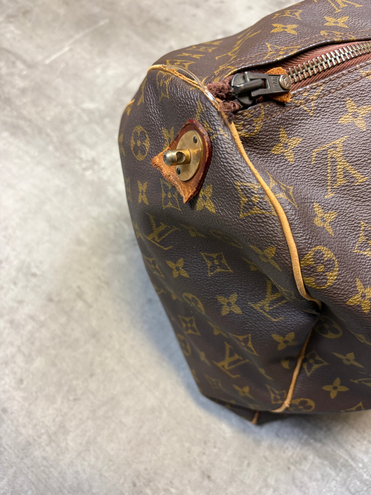 Louis Vuitton Keepall 50