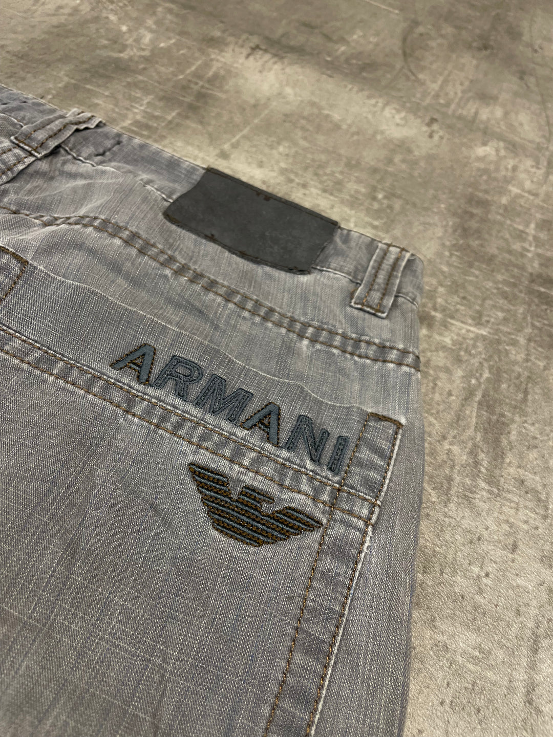 Armani Straight Jeans M