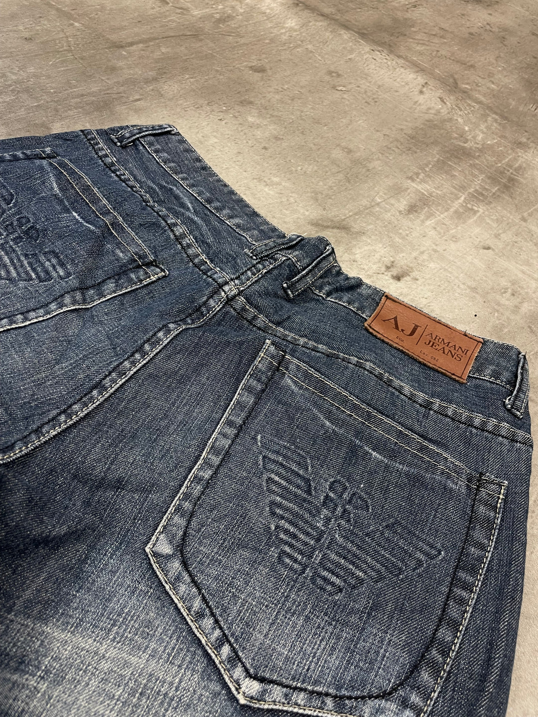 Armani Straight Jeans M | 32
