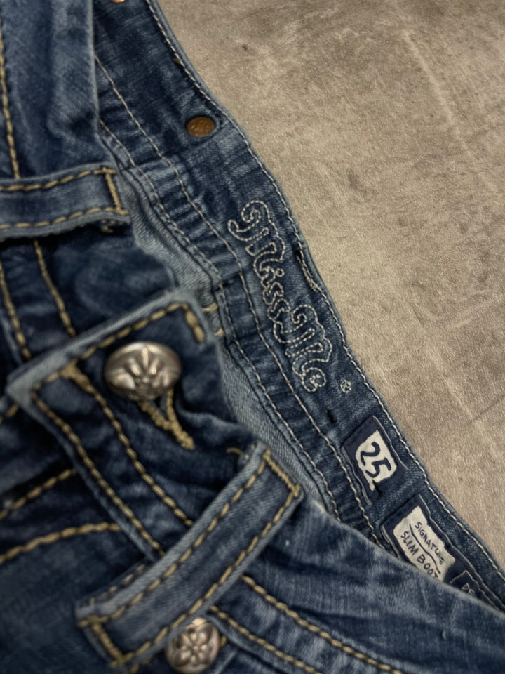 Miss Me Low Waist Bootcut Jeans XS | 25